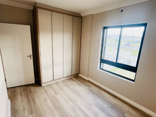 2 Bedroom Property for Sale in New Macassar Western Cape